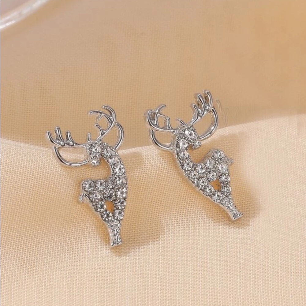 Rhinestone Deer Stud Earrings - Picture 1 of 3
